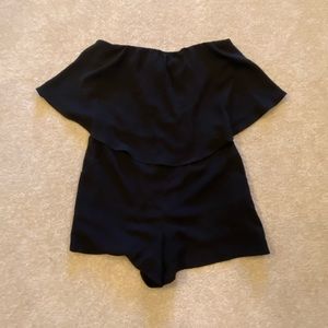 She + Sky Romper (NWT) Size Small